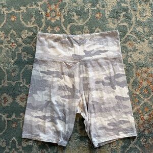 Secret Treasures Light Gray Shorts